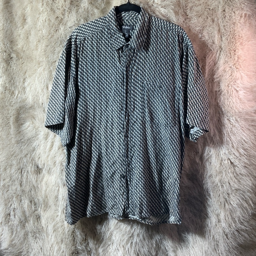 Stylish Black and White Casual Button Down Shirt